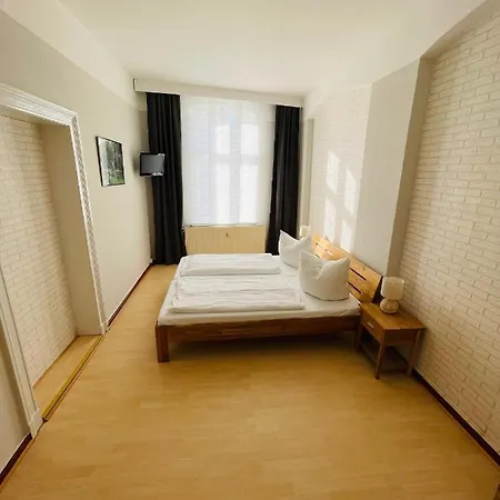 Brauhaus Und Babben 3* לובנאו