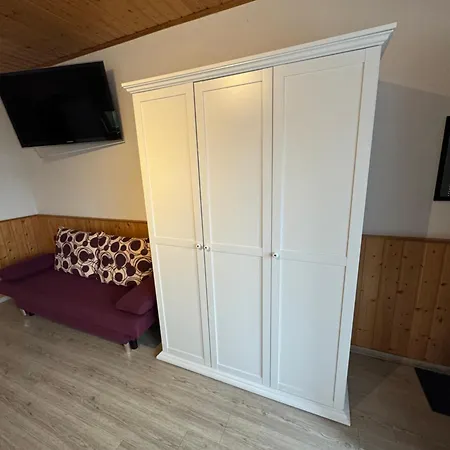 בית הארחה Brauhaus Und Babben